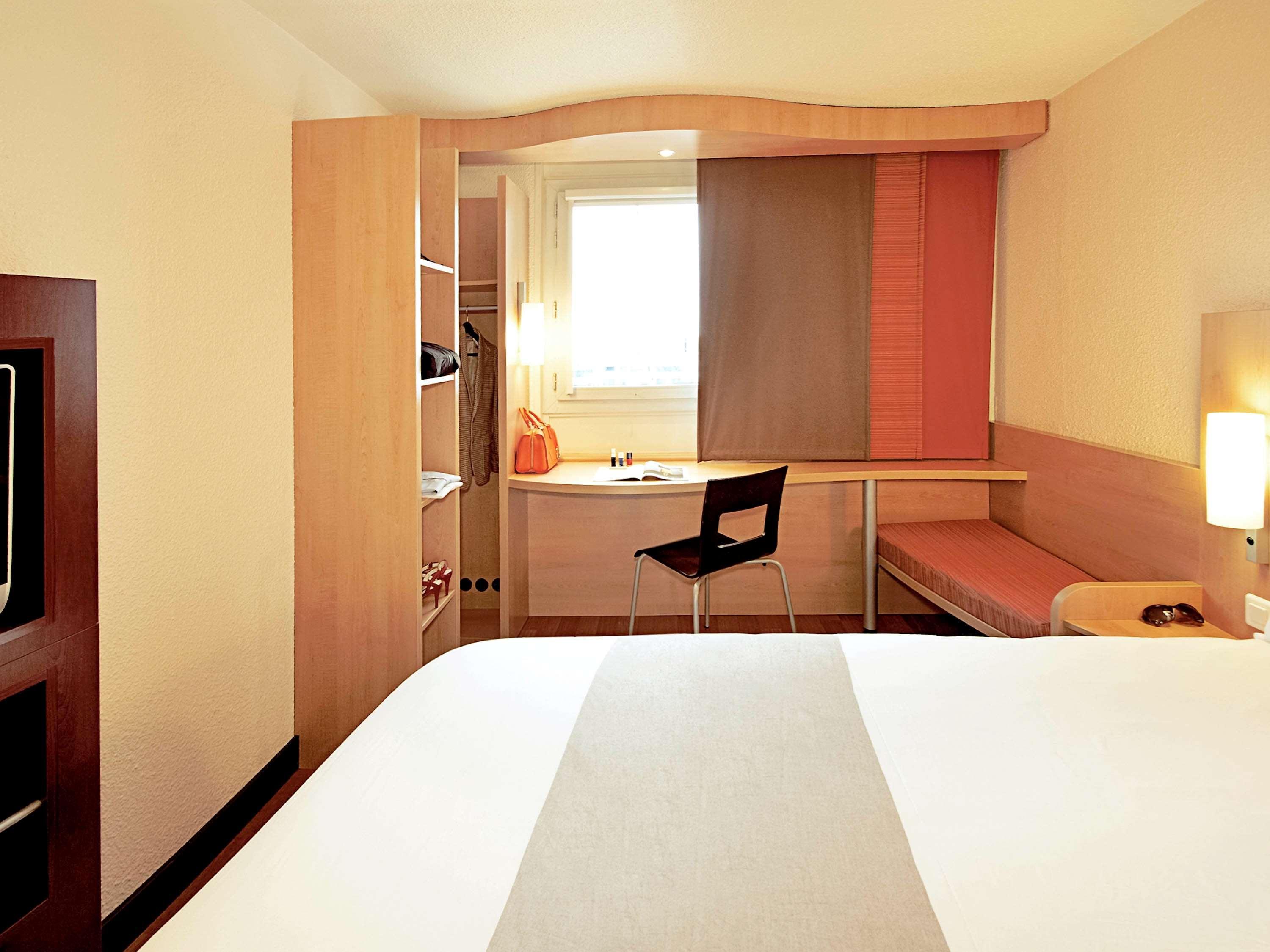 Ibis Bristol Temple Meads Hotel Exterior foto