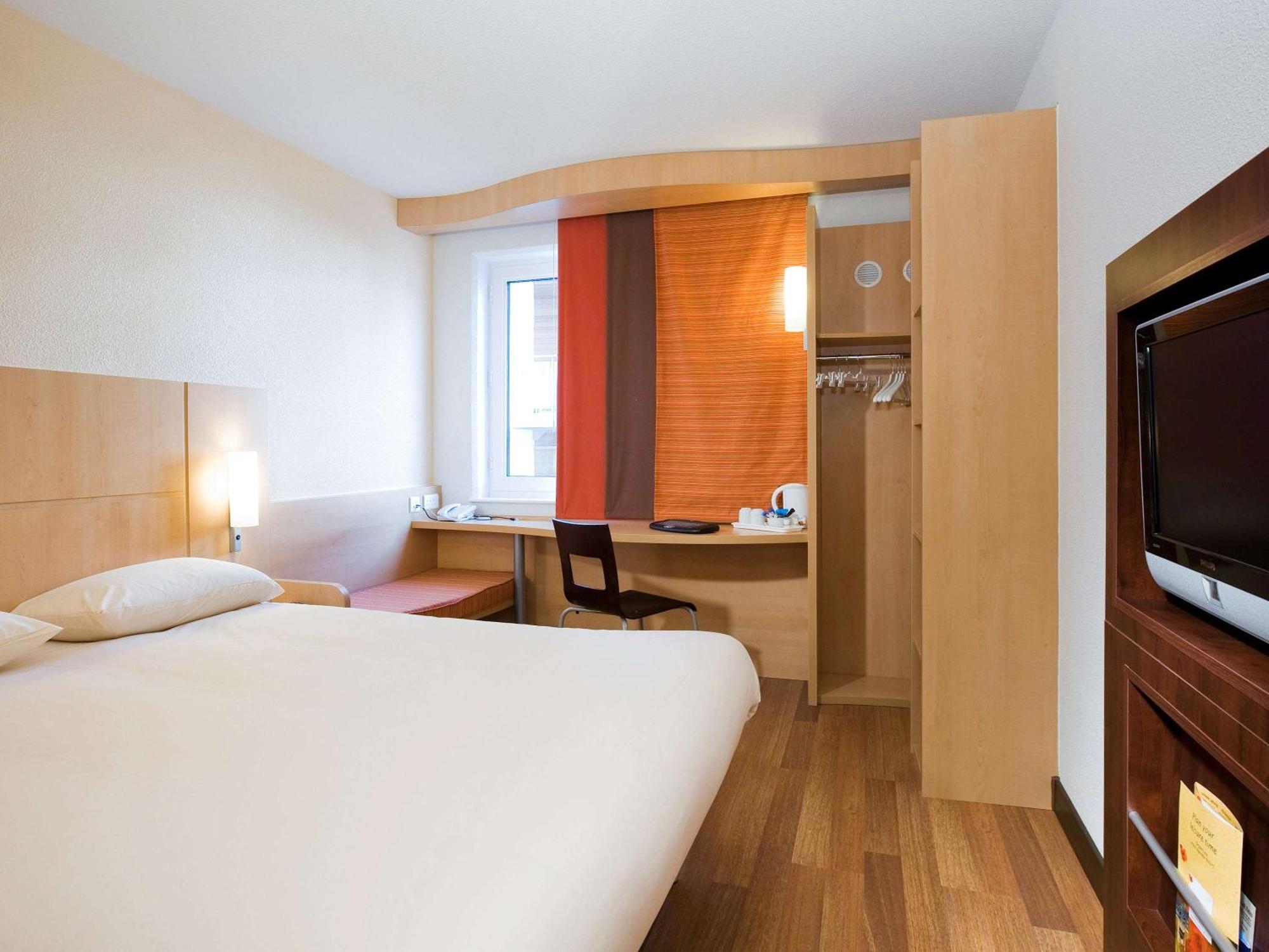 Ibis Bristol Temple Meads Hotel Exterior foto