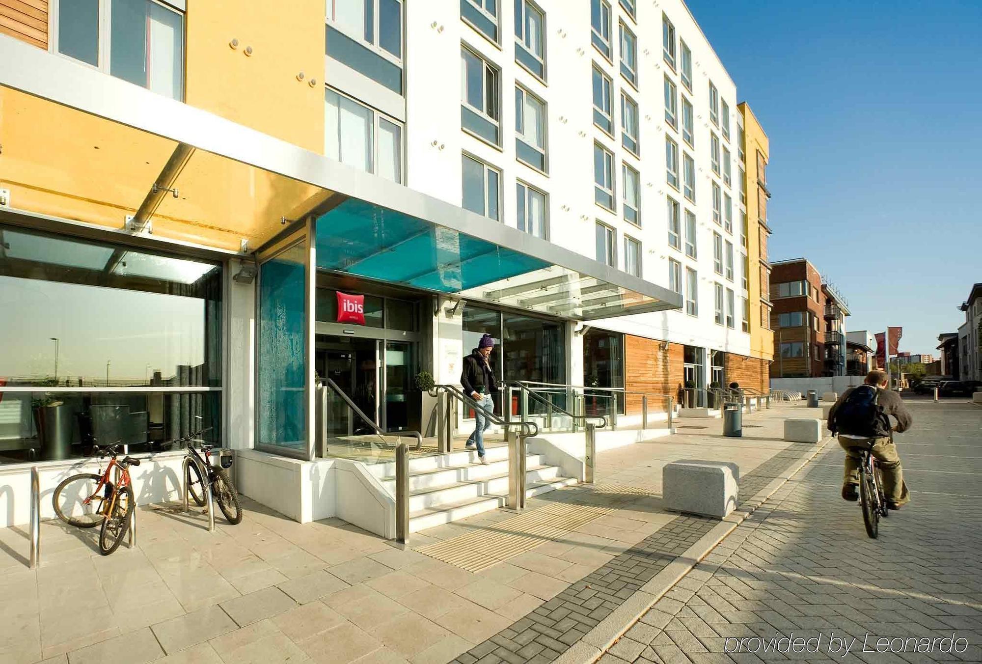 Ibis Bristol Temple Meads Hotel Exterior foto