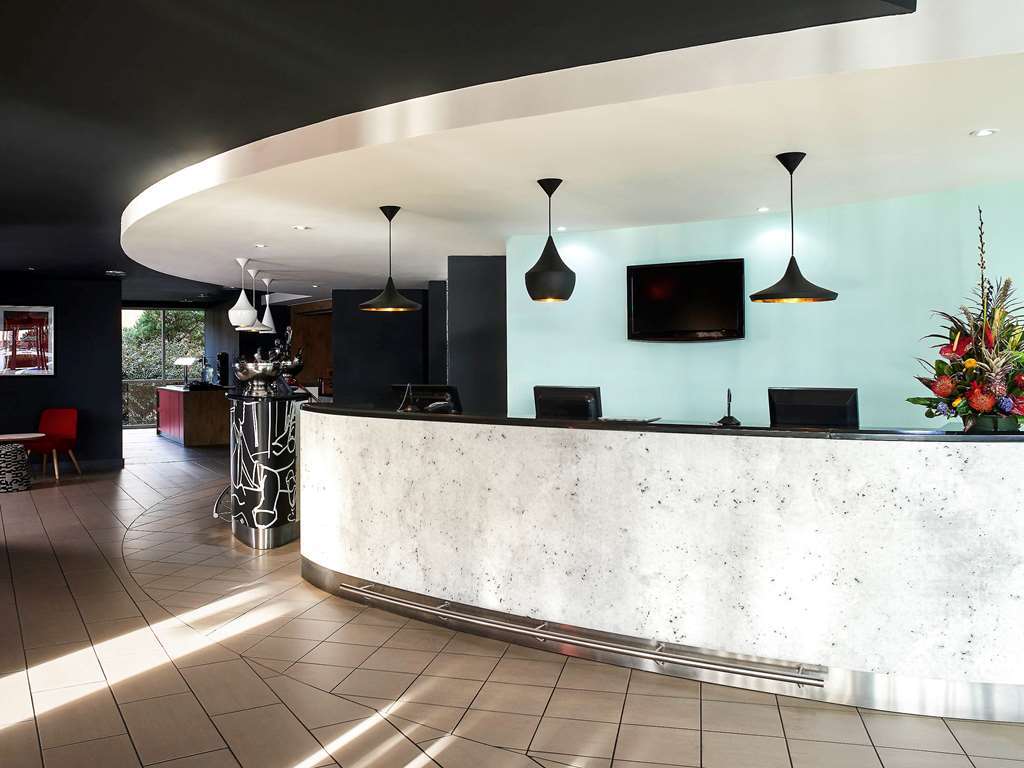 Ibis Bristol Temple Meads Hotel Exterior foto